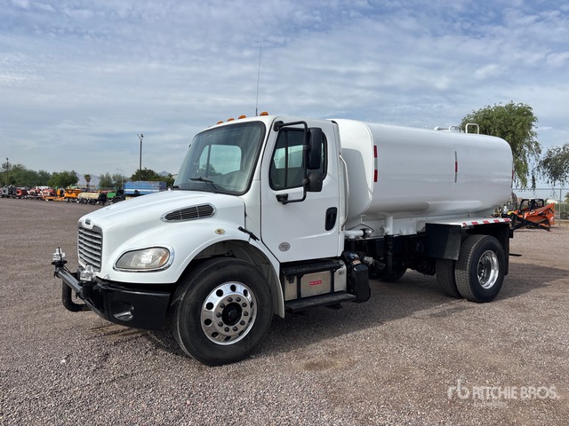 2020 Freightliner M2 106 2000 gal 4x2 Water Truck