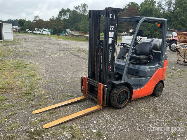 2023 Toyota 50-8FGCU25 4500 lb Pneumatic Tire Forklift