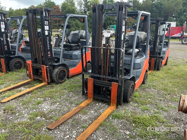 2023 Toyota 50-8FGCU25 4500 lb Pneumatic Tire Forklift