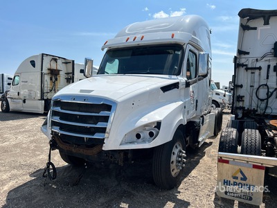 2019 Freightliner Cascadia 126 6x4 T/A Sleeper Truck Tractor