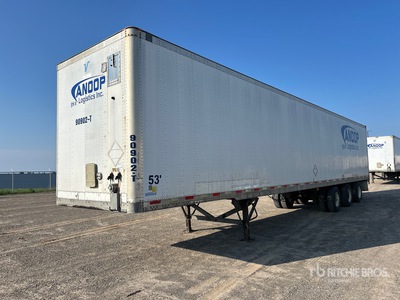 2007 Vanguard CVIP4000 53 ft x 102 in Tri/A Van Trailer