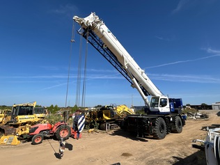 Grues tout terrain