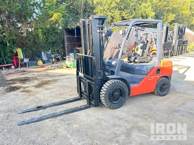 2008 Toyota 8FDU30 6000 lb Cushion Tire Forklift