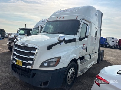 2018 Freightliner 6x4 T/A Sleeper Truck Tractor