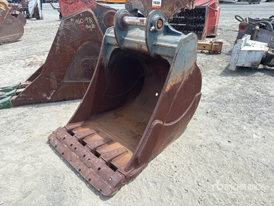 42 in Cleanup Godet d'excavatrice