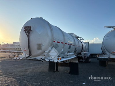 2003 Heil MC407 8400 gal T/A Trailer cisterna