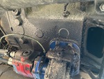 Underbody with Transmission