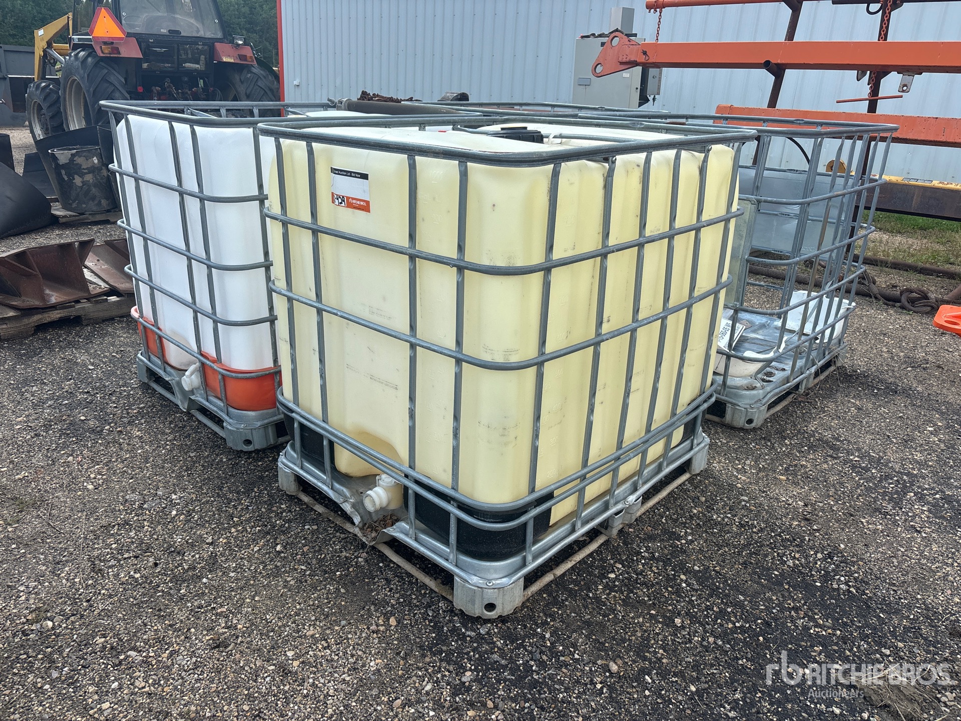 Quantity of Poly Totes And Cages