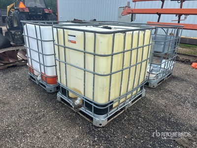Quantity of Poly Totes And Cages