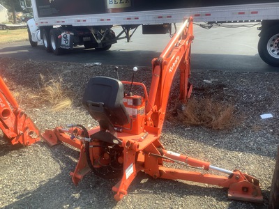 Kubota BH92 3-Point Backhoe Attachment