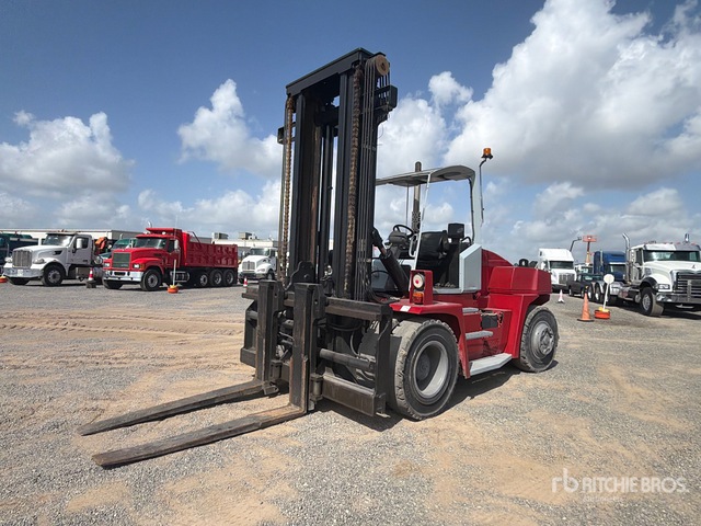 2012 Kalmar DCE127-6 28000 lb Pneumatic Tire Forklift