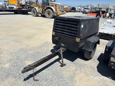 2005 Atlas Copco Mobile コンプレッサー