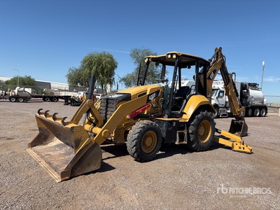 2018 Cat 420 F2 4x4 Graaflaadmachine