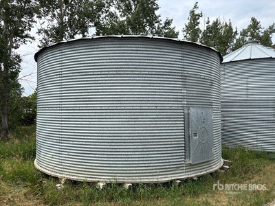 Westeel-Rosco +/- 2850 bu 4 Ring Grain Bin