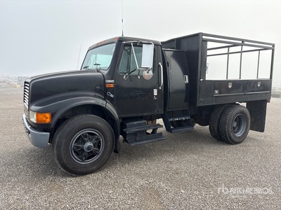 1993 International 4700 4x2 Service Truck