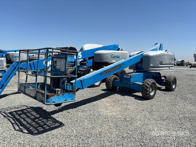 2007 Genie S-40 4WD Dual Fuel Articulating Boom Lift