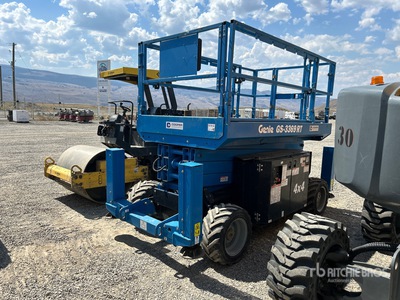 2016 Genie GS-3369RT Scissor Lift