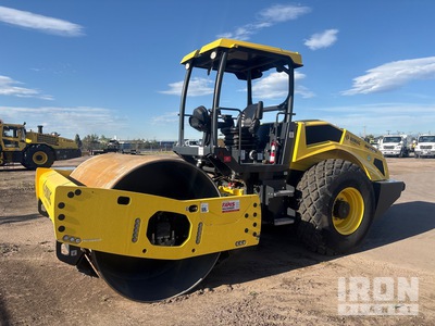 2025 Bomag BW211DH-5 Gładka zagęszczarka bębnowa
