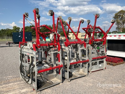 Quantity of (3) Lote de Carros para Mantenimiento de Lineas de Transmisión / Lineman's Limo Transmission Line Maintenance Carts