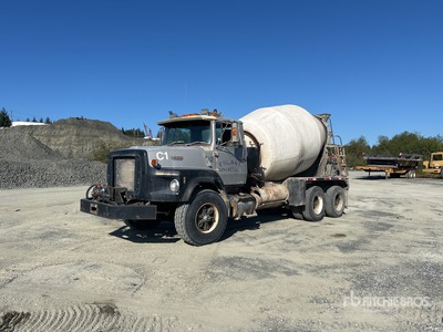1988 Ford lts8000F 6x4 Mixer Truck