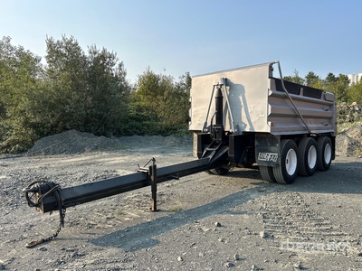 2005 Langfab 15 ft Tri/A Pup Dump Trailer