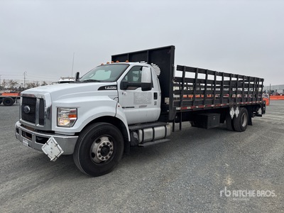 2017 Ford F-750 4x2 Camión Caja Abierta