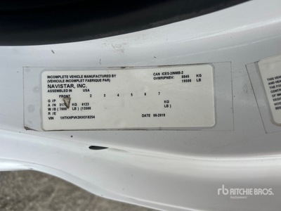 2019 Chevrolet Silverado 5500 Camión Caja Abierta