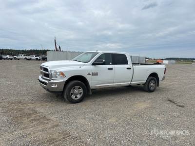 2017 Ram 3500 4x4 Crew Cab Pickup