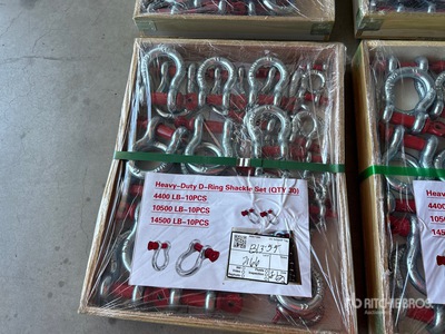 Quantity of (30) Heavy-Duty D-Ring Shackle Set