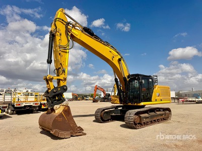 2022 Cat 340 Tracked Excavator