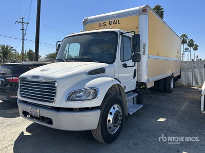 2018 Freightliner M2 Van Truck