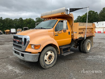 2006 Ford F-650 4x2 S/A Camión dumper