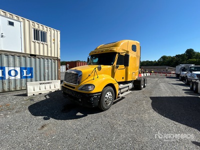 2007 Freightliner Columbia 120 6x4 トラックトラクター（T/A）