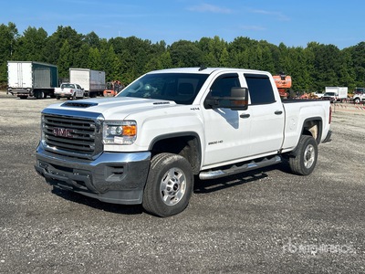 2019 GMC Sierra 2500HD 4x4 Crew Cab Pick Up