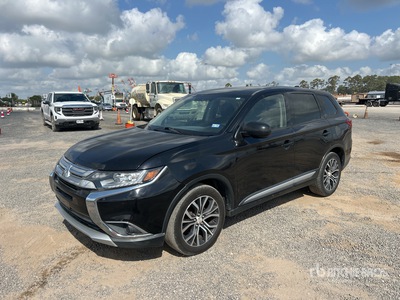 2018 Mitsubishi Outlander 4WD Vehiculo todoterreno