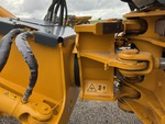 Chassis with Oscillating Hitch