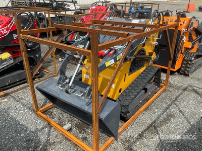 STARVOX Compact Track Loader
