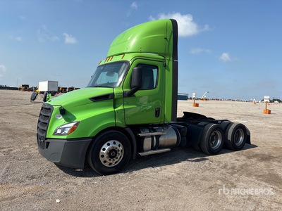 2020 Freightliner Cascadia 116 6x4 3-Achs Sattelzugmaschine