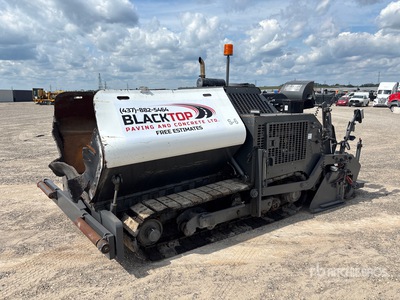 2013 LeeBoy 8616 Track Vibrofinitrice