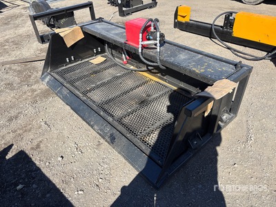 2026 GIYI GY-VB79 79 in Vibrating Zeefbak voor Schranklader (Unused)