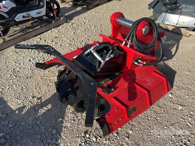 2026 GIYI EDM320 39 in Excavator Disc Mulcher (Unused)