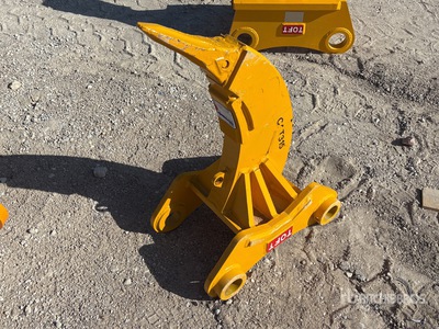 2025 TOFT Excavator Ripper - Fits Cat 315 (Unused)