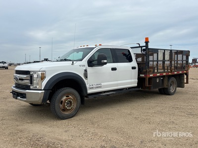 2019 Ford F-550 XLT XLT 4x4 Crew Cab Flatbed Truck