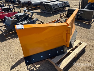 2026 GIYI GY-VSB74 74 in V-Shaped Skid Steer Snow Blade (Unused)