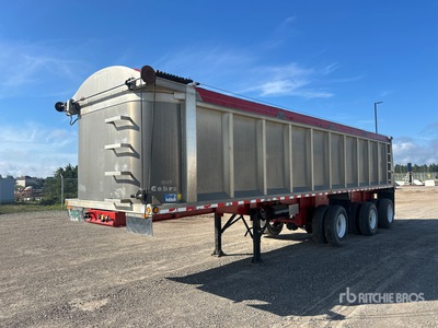 2010 Cobra 36 ft Tri/A Remorque à benne basculante arrière