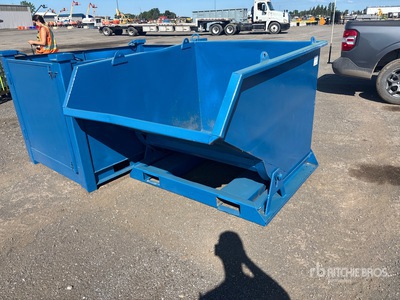 Self-Dumping Hopper