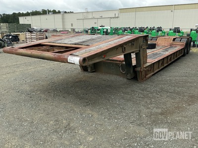 1992 Holden HPF40235 Lowboy Trailer