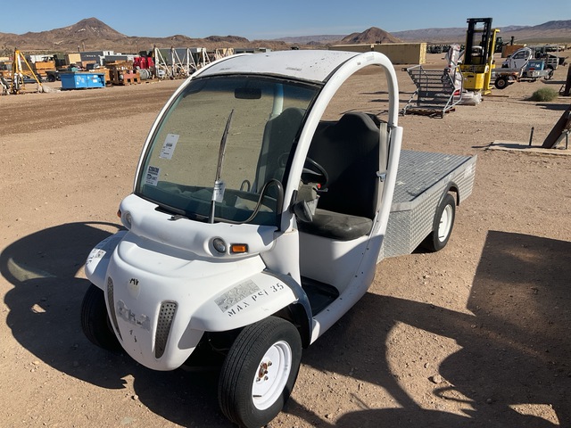 GEM E825 Utility Vehicle