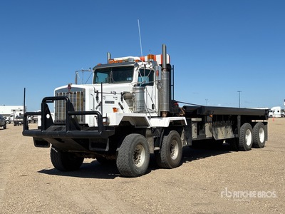2007 Kenworth C500 8x4 Twin-Steer Bed Truck