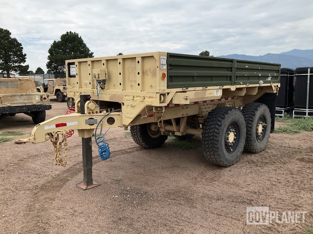 2010 BAE Systems M1095 MTV Cargo Trailer